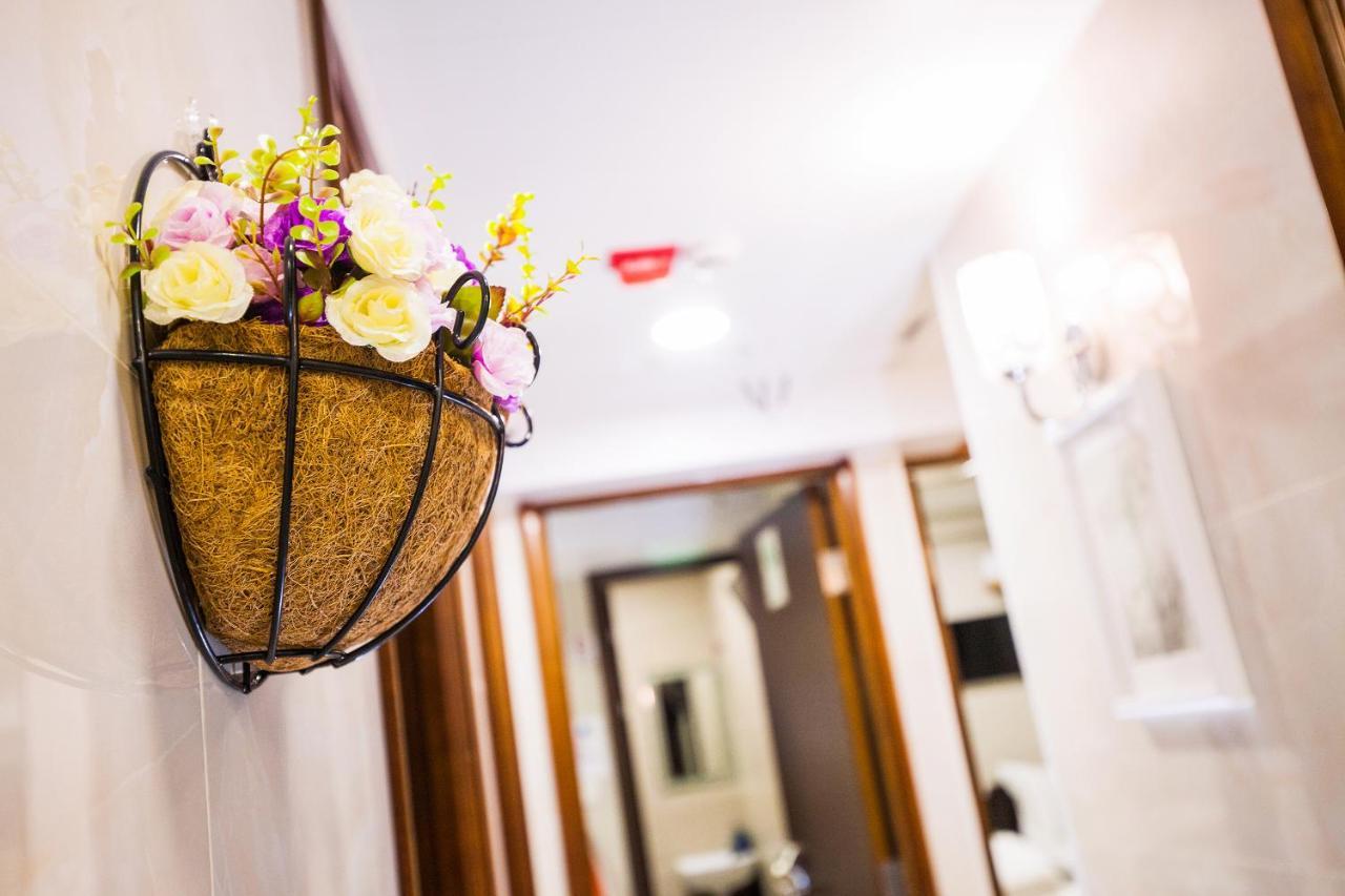 Hostel Tst Гонконг Экстерьер фото